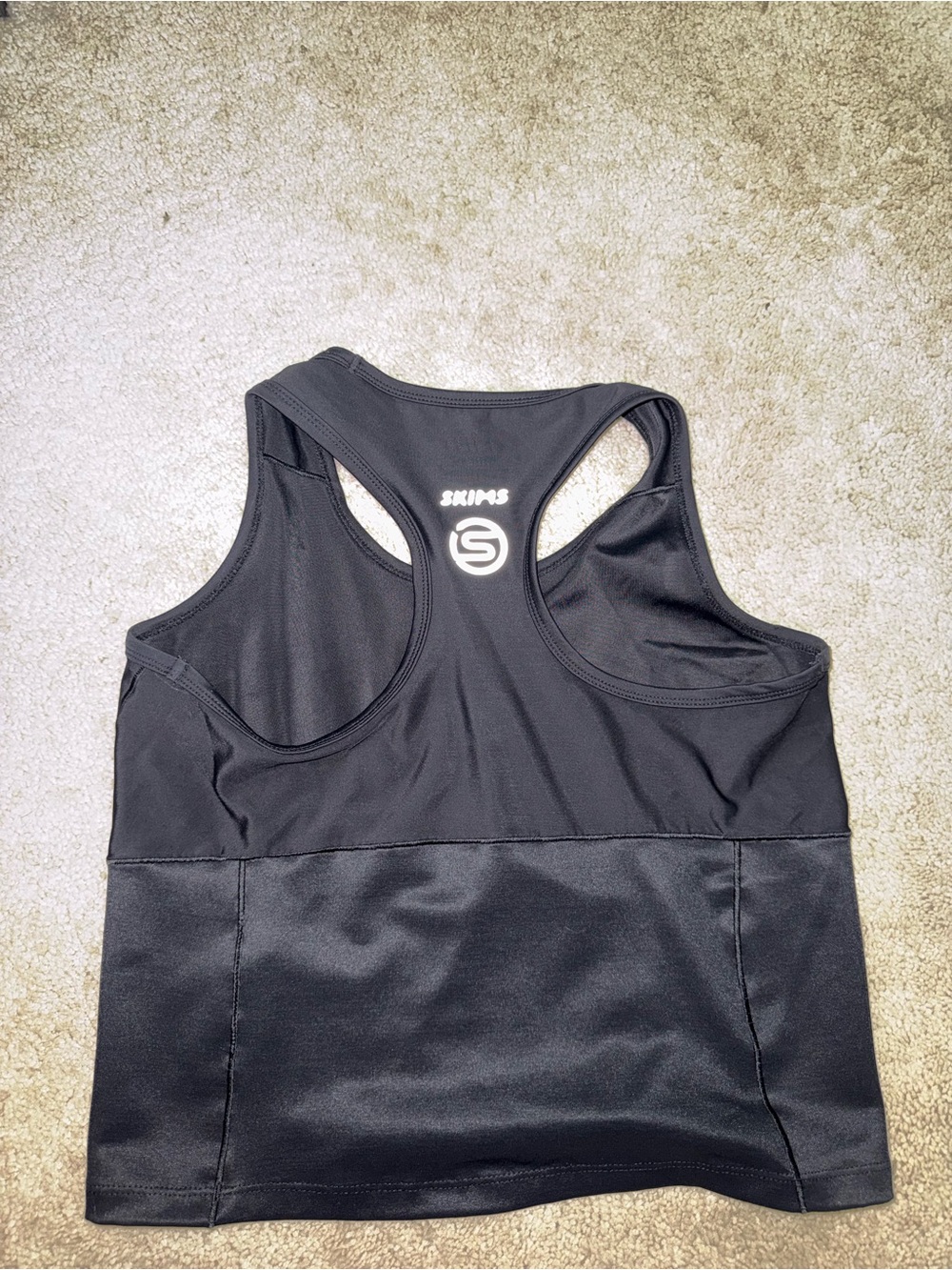 Skims Performance Racer Back Tank - Oynx Shine - Picture 4 of 5